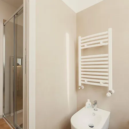 Stile E Comfort, Il Monolocale Perfetto Per Te! ميلان
